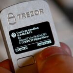 With MoonPay, the hardware wallet Trezor allows direct cryptocurrency purchases