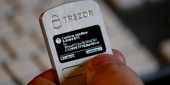 With MoonPay, the hardware wallet Trezor allows direct cryptocurrency purchases